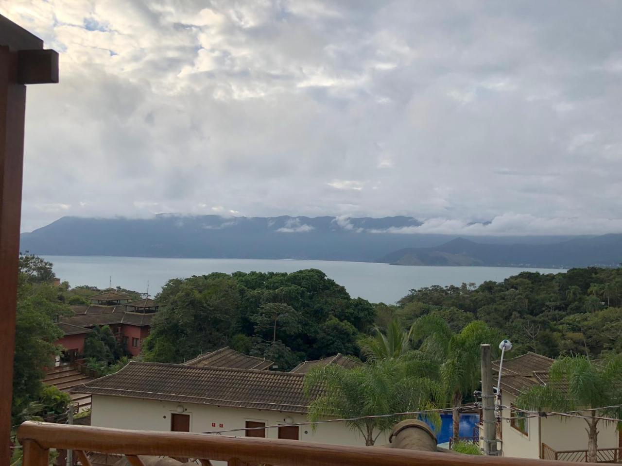Bangalo Em Ilhabela/Yacamim Villa Buitenkant foto